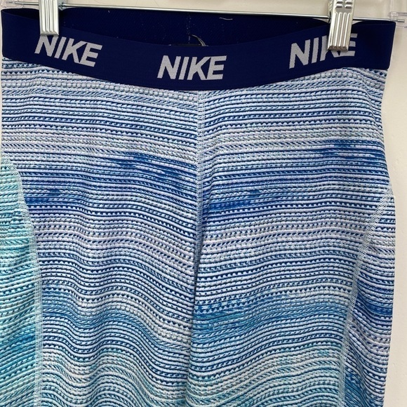 NIKE Women's Warm Dri-Fit Blue Striped Leggings Fleece Full Length Size M - Picture 2 of 10